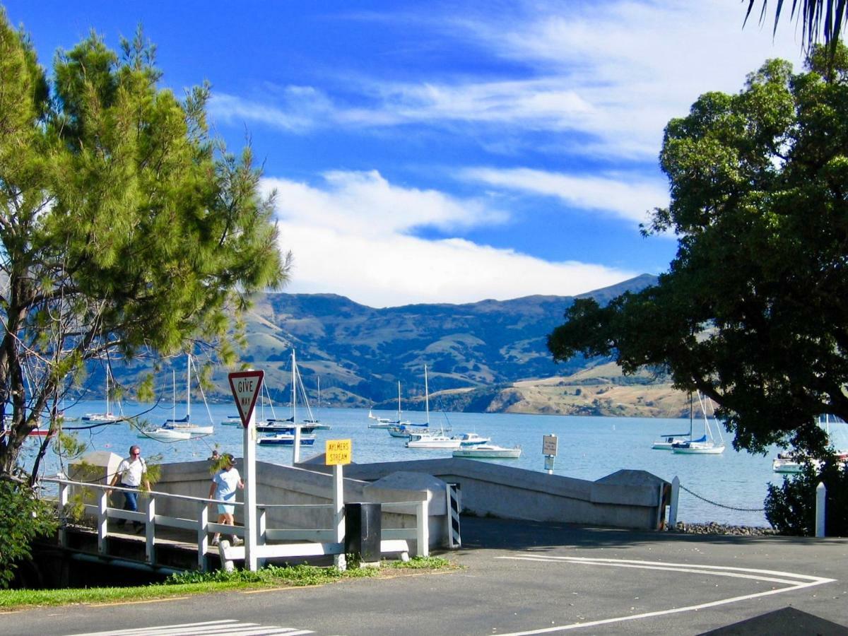 Bruce Waterfront Apartments Akaroa Kültér fotó